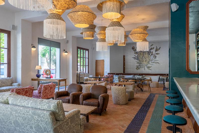 Hoposa Cultural Boutique - Lobi
