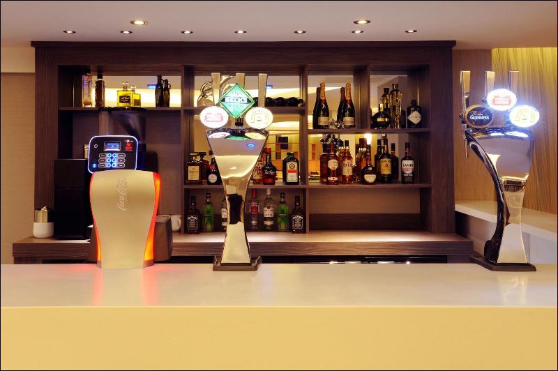 Hampton By Hilton Newcastle - Bar