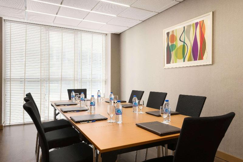 Tryp By Wyndham Abu Dhabi City Centre - Toplantı
