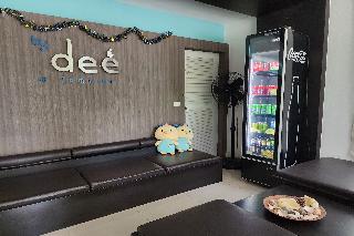 By Dee @ Jomtien fotoÄŸrafÄ±