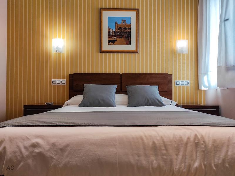 Hotel Arcos Catedral - Oda