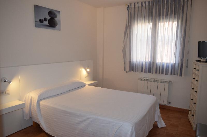 Apartamentos VIDA Corcubión - Oda