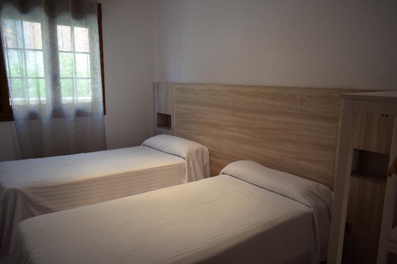 Apartamentos VIDA Corcubión - Oda