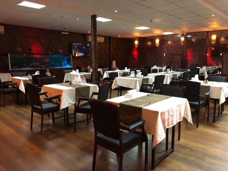 Mutrah Hotel - Restoran