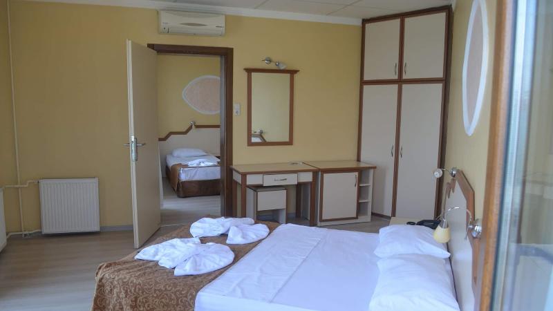 Ayvalik Palas Hotel - Oda