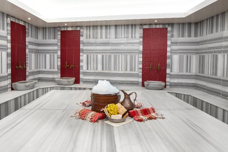 Great Fortune Hotel & Spa - Havuz