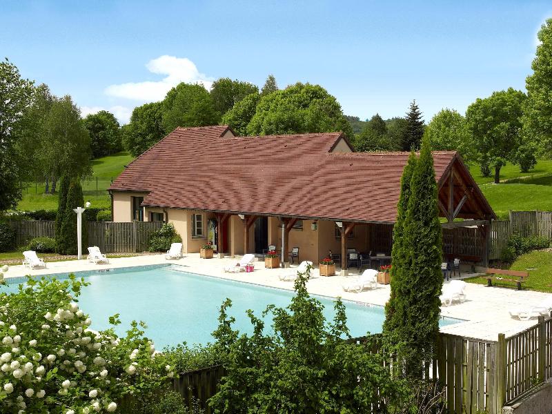 Golf Hotel Resort Du Val De Sorne - Lobi