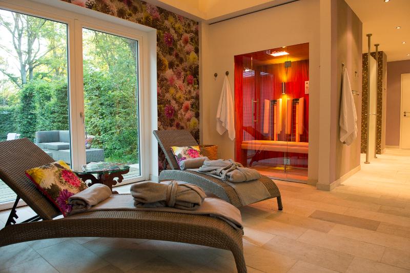Gut Bardenhagen Hotel - Havuz