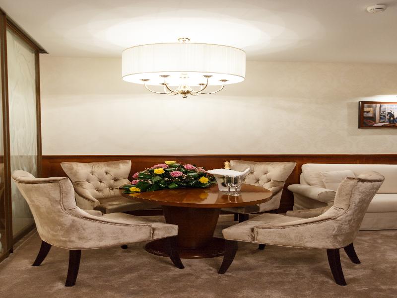 International Iasi Hotel - Oda