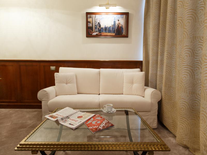 International Iasi Hotel - Oda