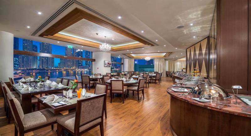 City Premiere Marina Hotel Apar - Restoran