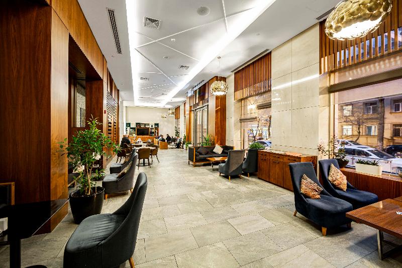 Holiday Inn Baku - Bar