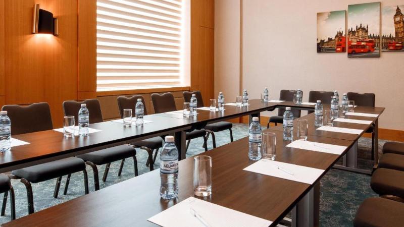Holiday Inn Baku - Toplantı