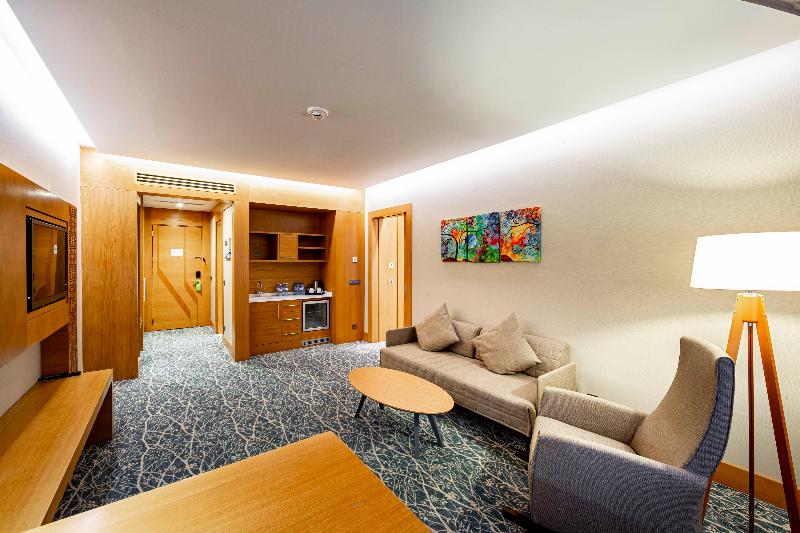 Holiday Inn Baku - Oda