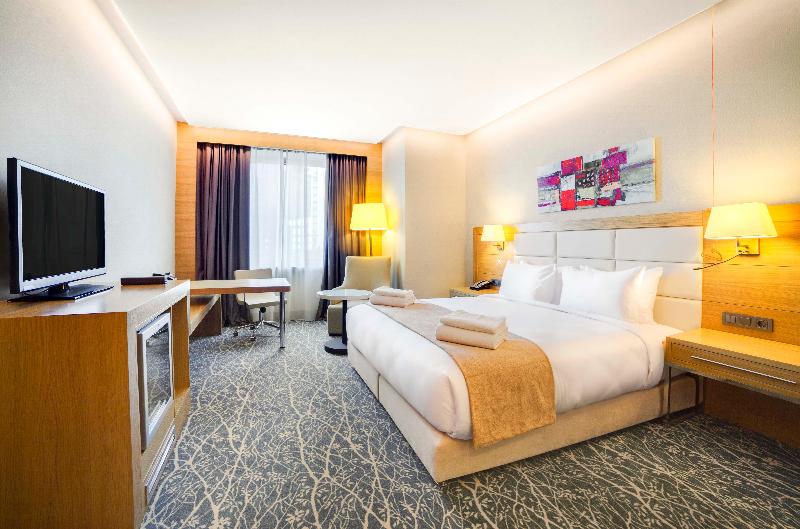 Holiday Inn Baku - Oda
