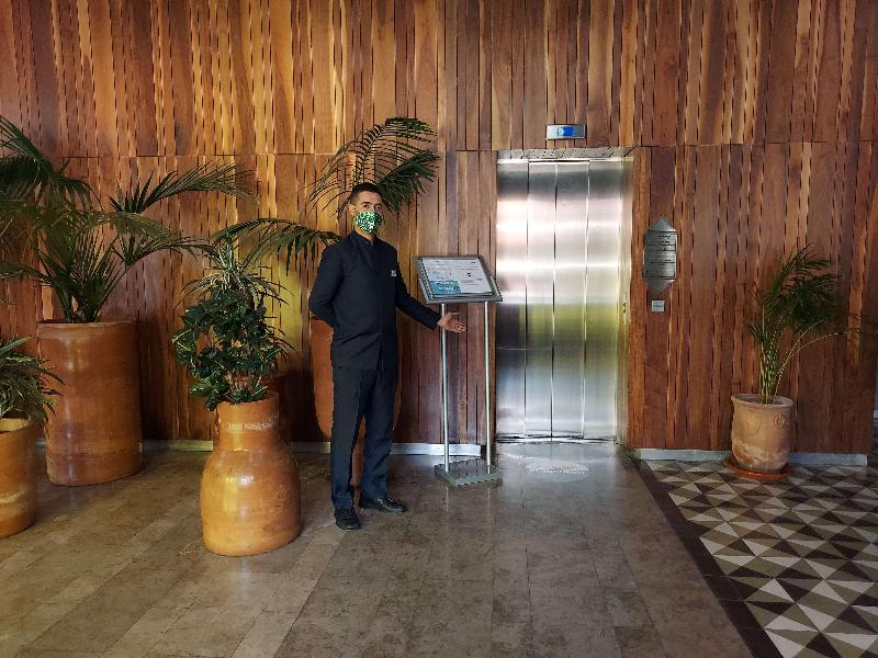 Radisson Blu Hotel Marrakech Carré Eden - Lobi
