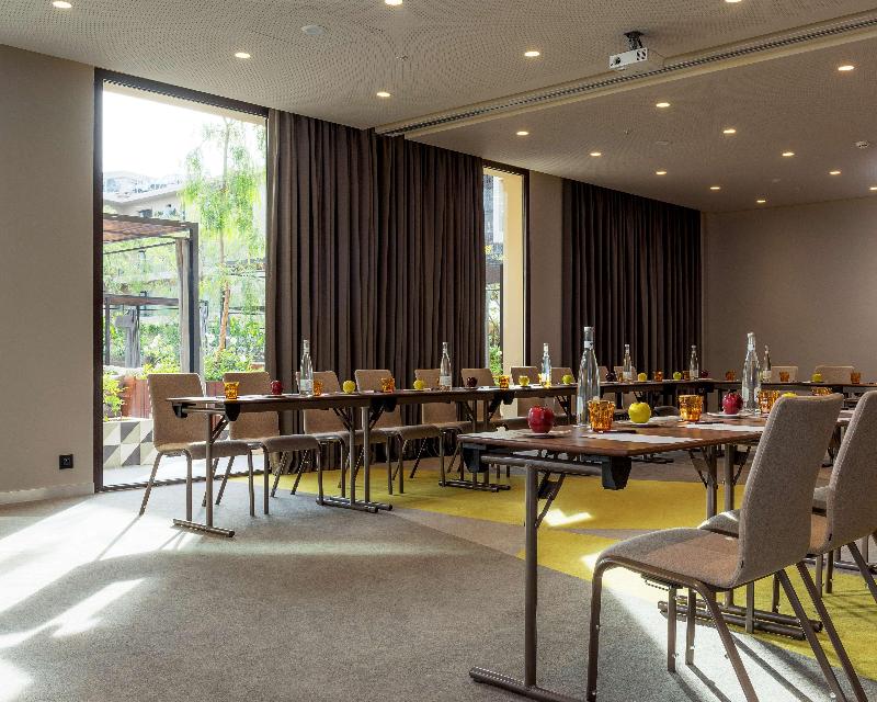 Radisson Blu Hotel Marrakech Carré Eden - Toplantı