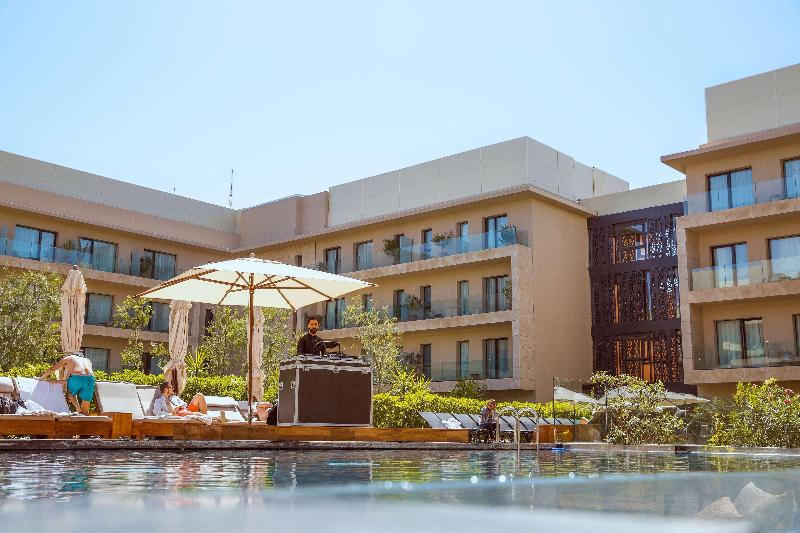 Radisson Blu Hotel Marrakech Carré Eden - Havuz