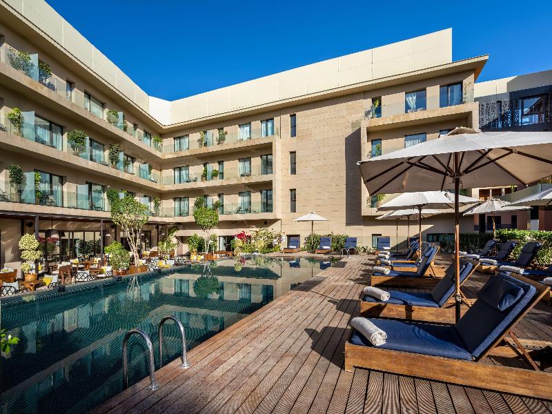 Radisson Blu Hotel Marrakech Carré Eden - Havuz