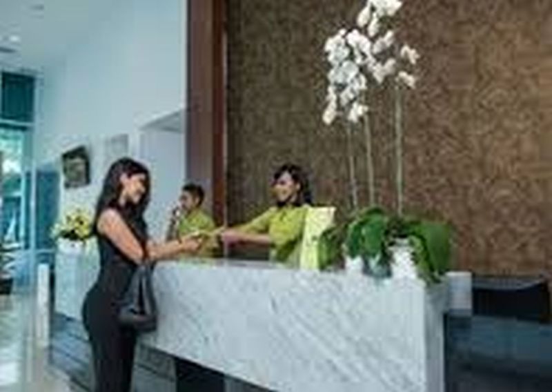 Whiz Prime Hotel Balikpapan - Lobi