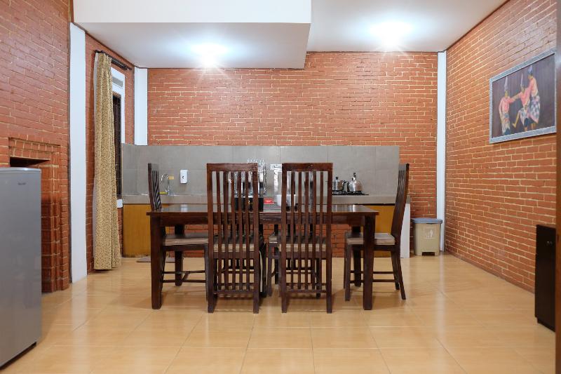 Jambuluwuk Convention Hall Resort Batu - Oda