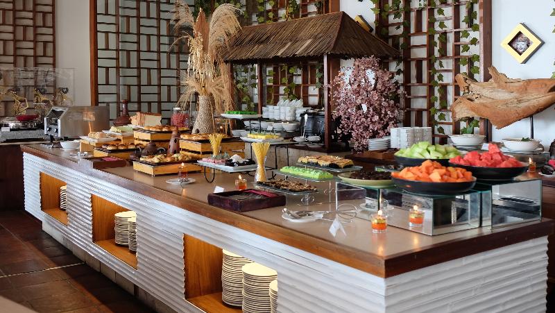 Jambuluwuk Convention Hall Resort Batu - Restoran