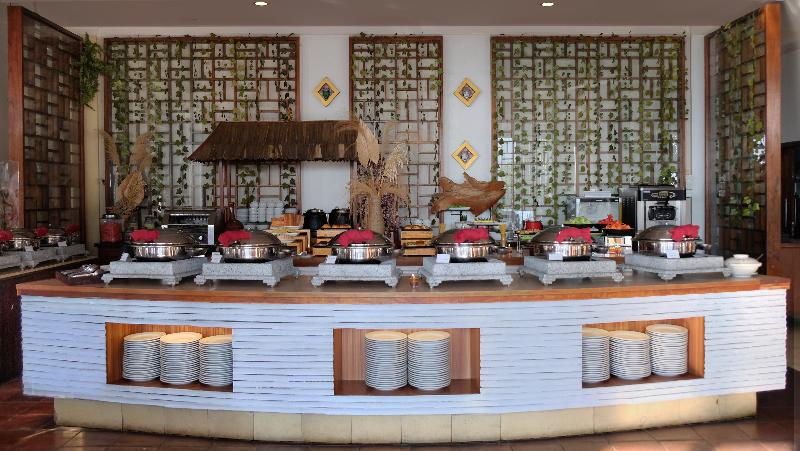 Jambuluwuk Convention Hall Resort Batu - Restoran