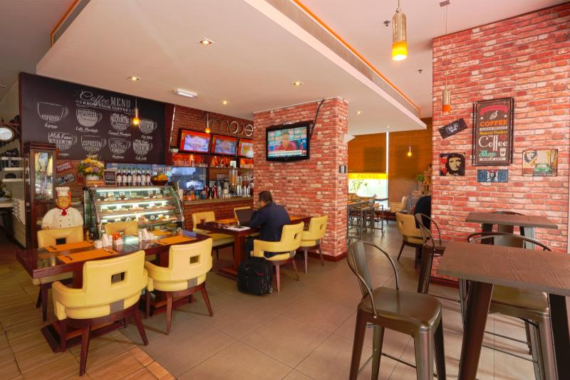 MENA ApartHotel Al Barsha - Restoran