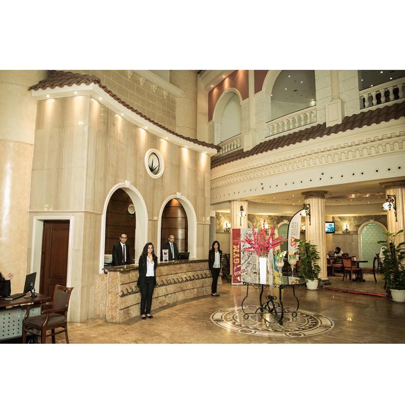 Cherry Maryski Hotel - Lobi