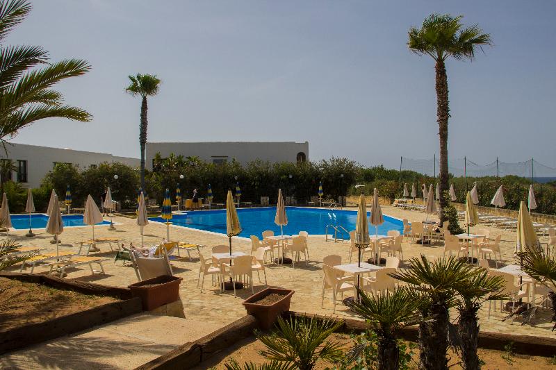 Zahira Resort & Village - Havuz