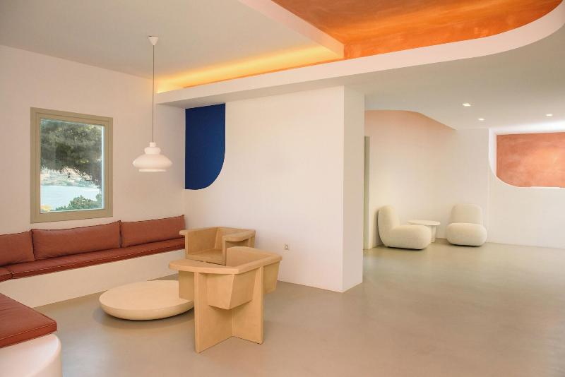 Yperia Hotel - Lobi