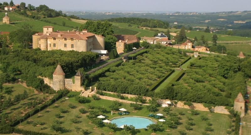 Chateau De Bagnols - Genel