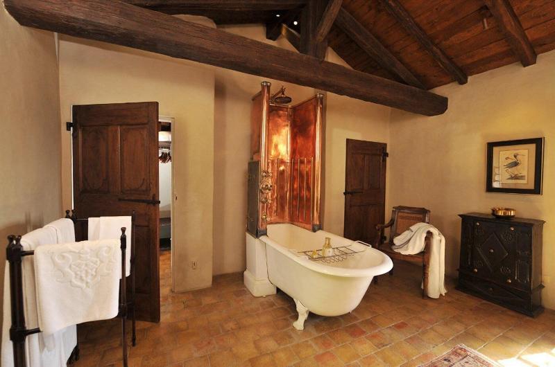 Chateau De Bagnols - Oda