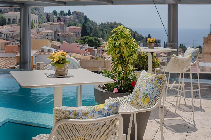 NH Collection Taormina - Havuz