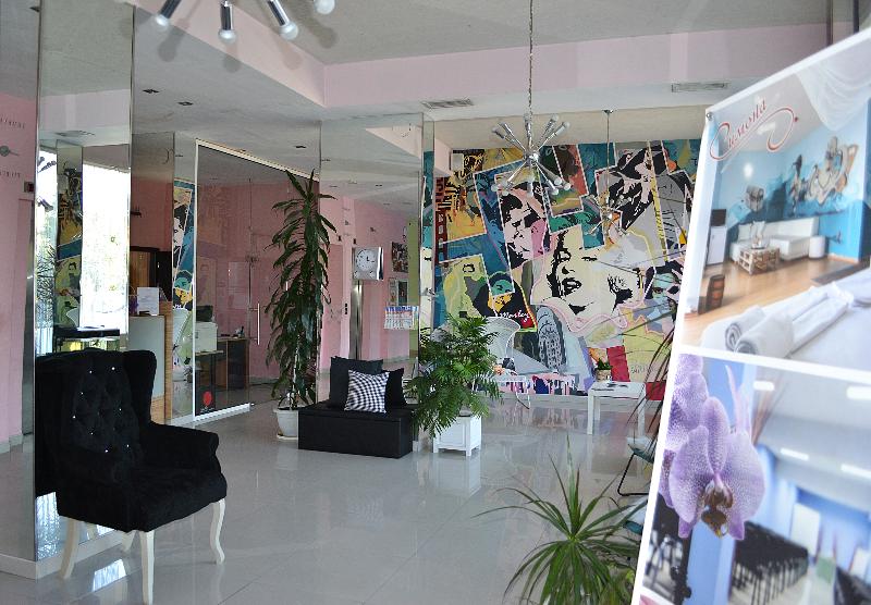 Simona Art Hotel - Lobi