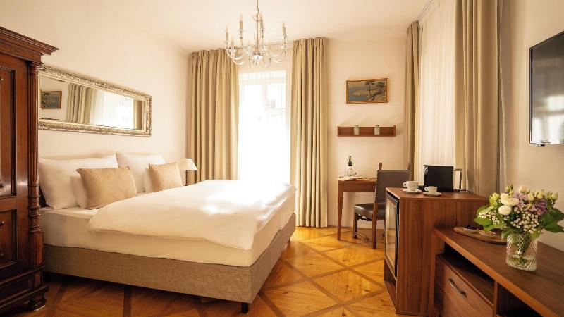 Hotel Golden Key - Oda