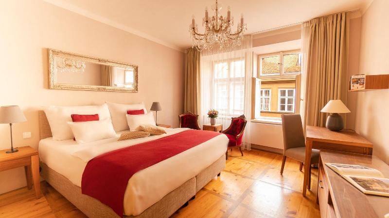 Hotel Golden Key - Oda