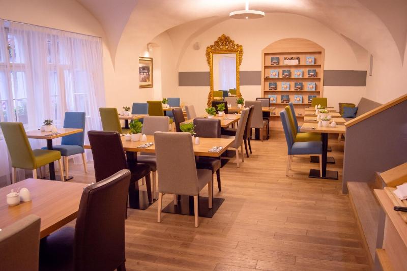 Hotel Golden Key - Restoran