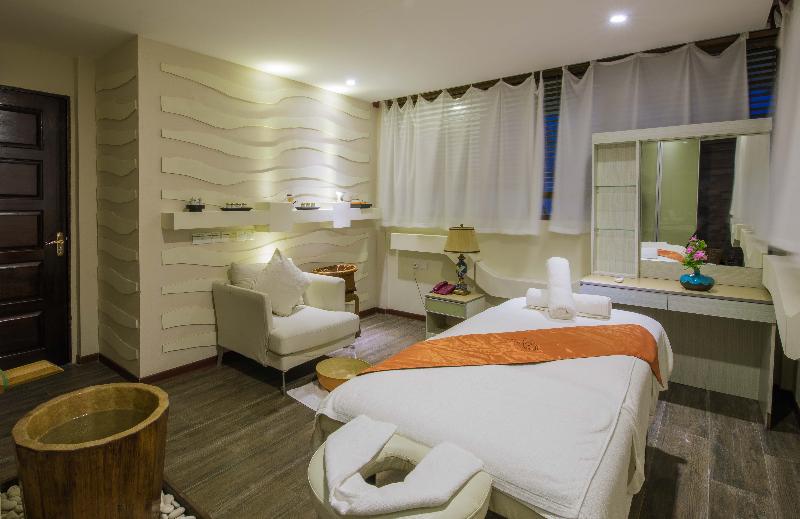 Beachwood Hotel and Spa at Maafushi - Aktivite