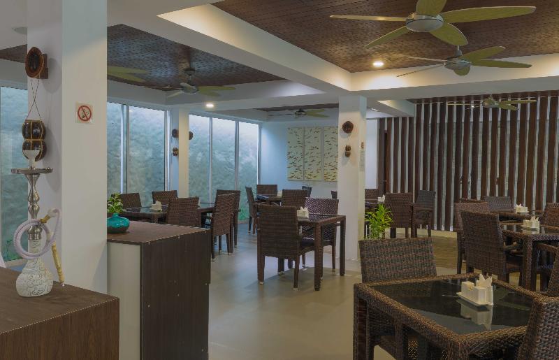 Beachwood Hotel and Spa at Maafushi - Restoran