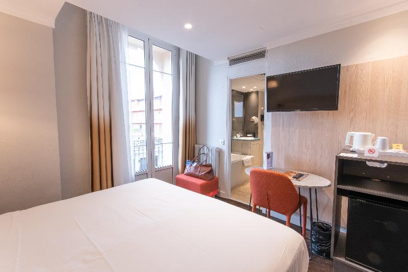 Hotel Vendome - Oda