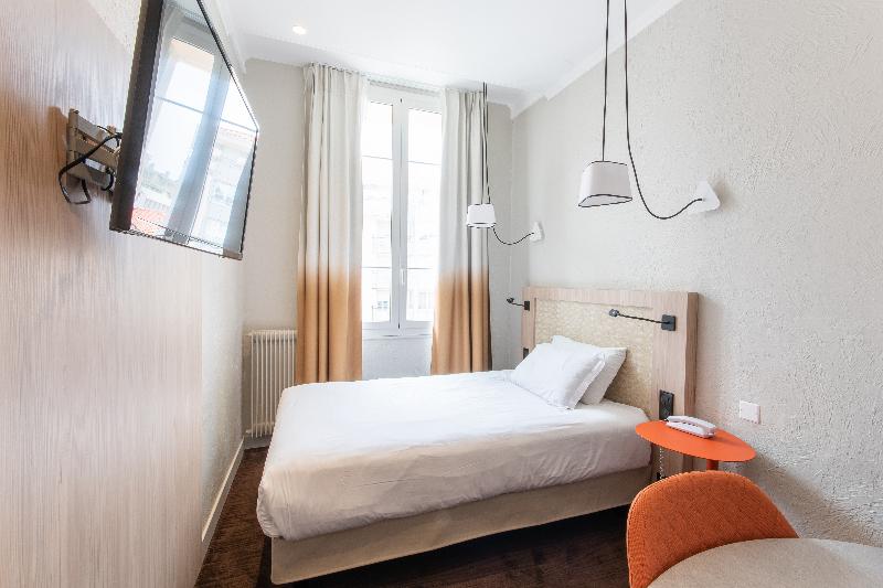Hotel Vendome - Oda