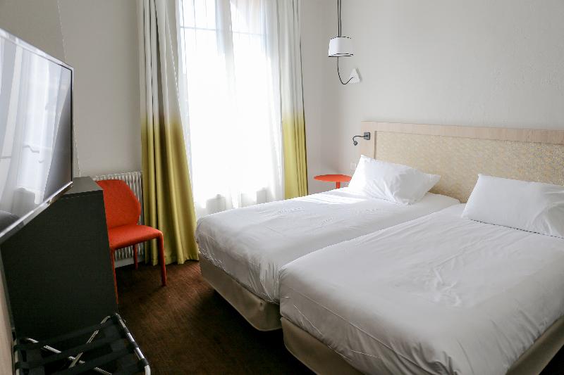 Hotel Vendome - Oda