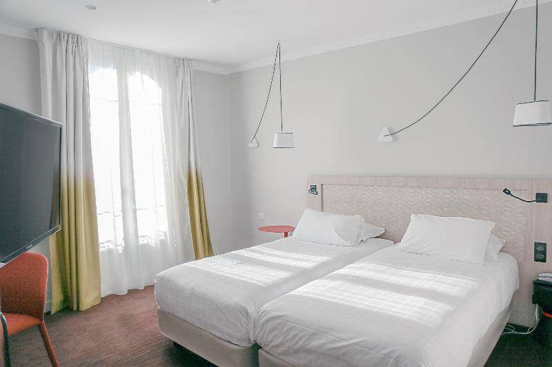 Hotel Vendome - Oda