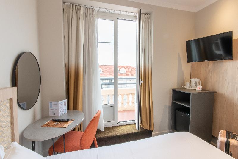 Hotel Vendome - Oda