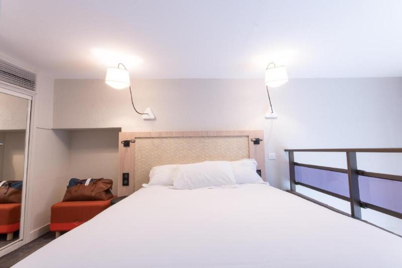 Hotel Vendome - Oda