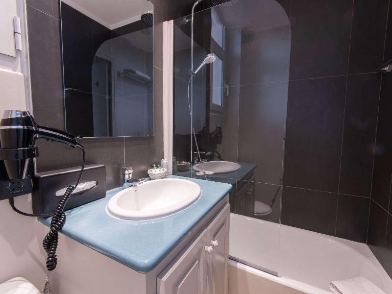 Hotel Vendome - Oda