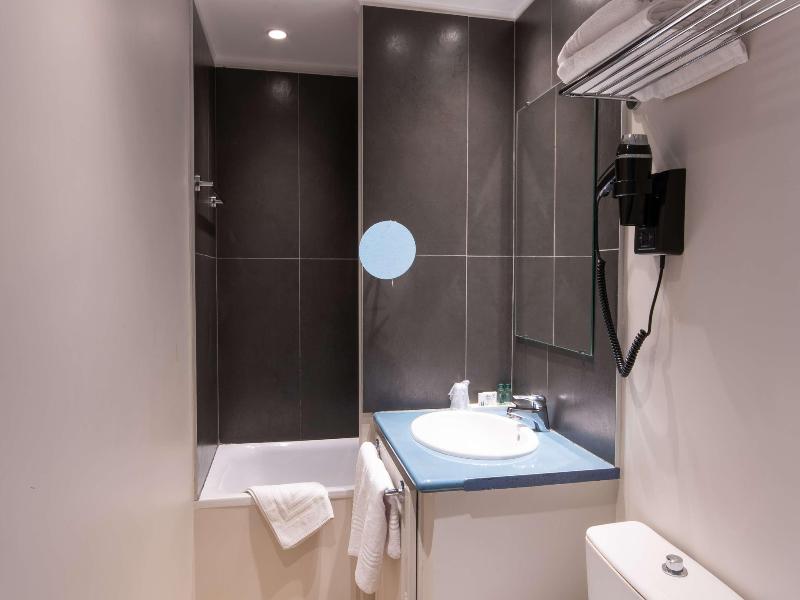 Hotel Vendome - Oda