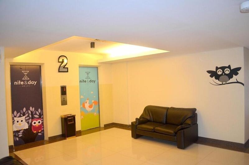 Nite & Day Hotel Jakarta Bandengan - Oda
