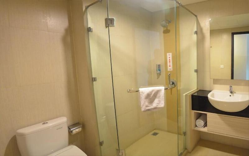 Nite & Day Hotel Jakarta Bandengan - Oda